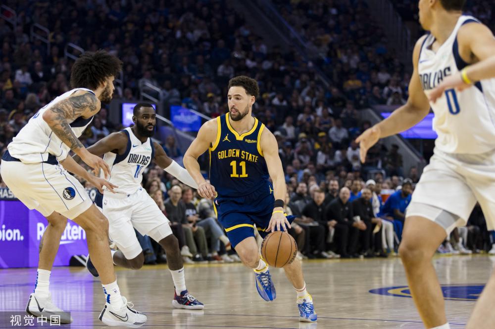 前场的多面 前场的多面